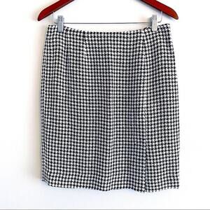 Jones New York houndstooth tweed pencil skirt size 10 Petite NEW